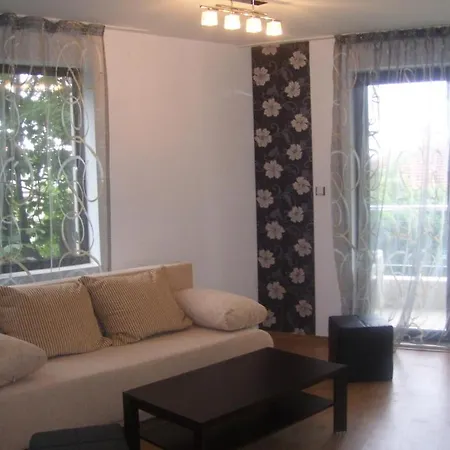Studio Romantika Apartment
