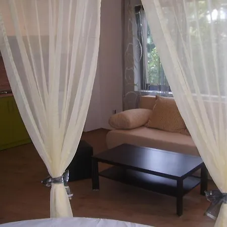 Studio Romantika *