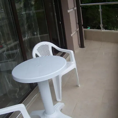 Studio Romantika Apartment *